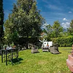 Apartman First-Floor Apartment With Private Garden Cappella