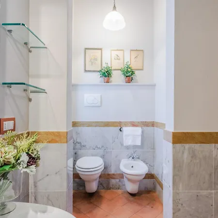 Apartament First-floor With Private Garden Cappella