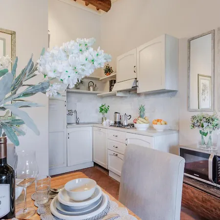 First-floor With Private Garden Cappella